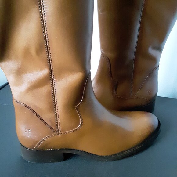 Frye Marissa Medallion Women's Cognac Leather Tall Riding Low Heel Boots size 7M - Picture 9 of 10